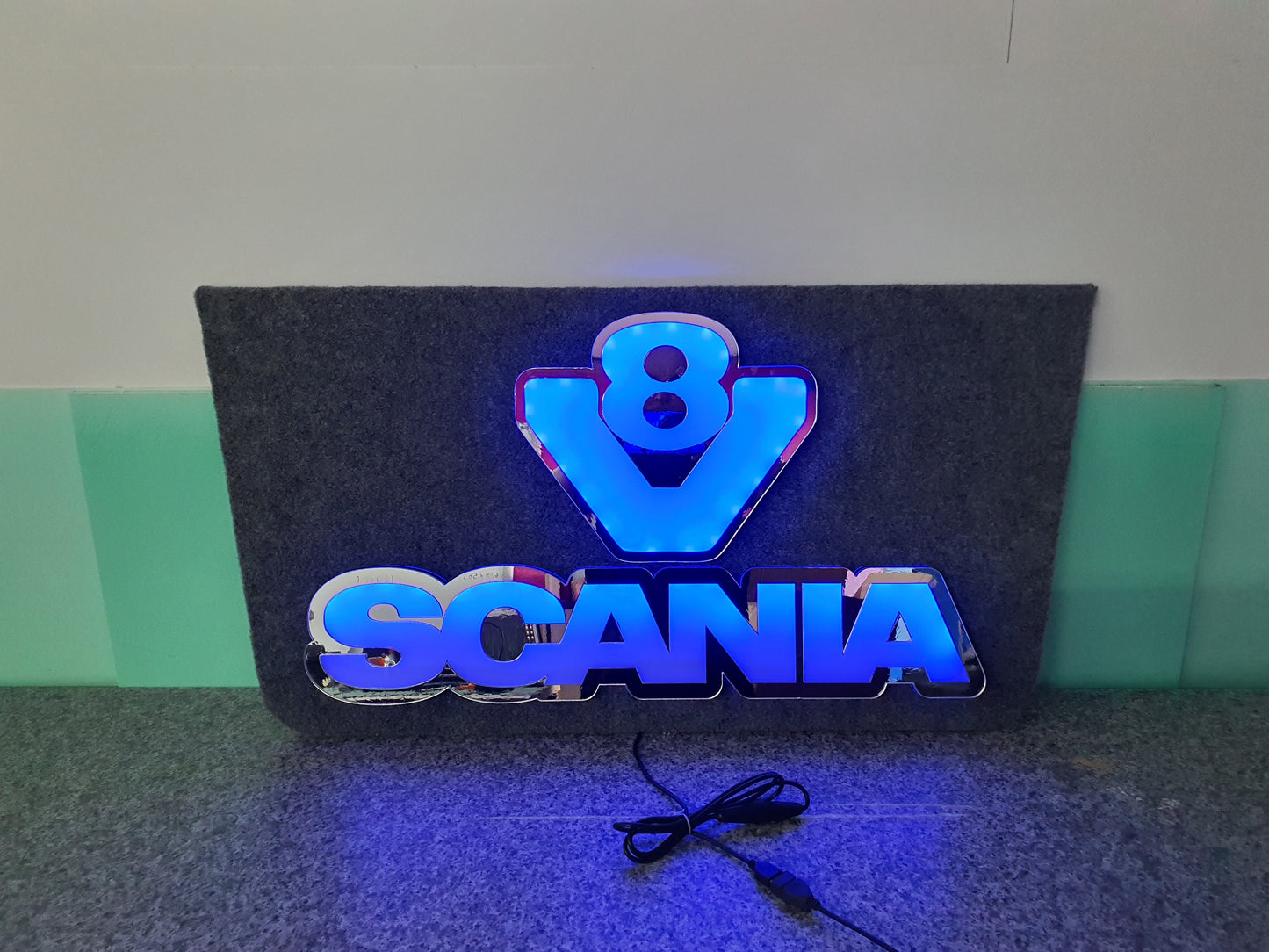 Scania V8 5v Led Bulkhead Mirrored Sign RGB With Remote