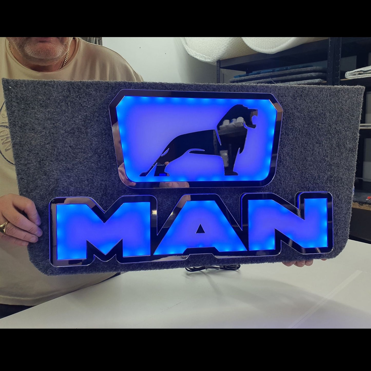 MAN 5v Led Bulkhead Mirrored Sign RGB With Remote