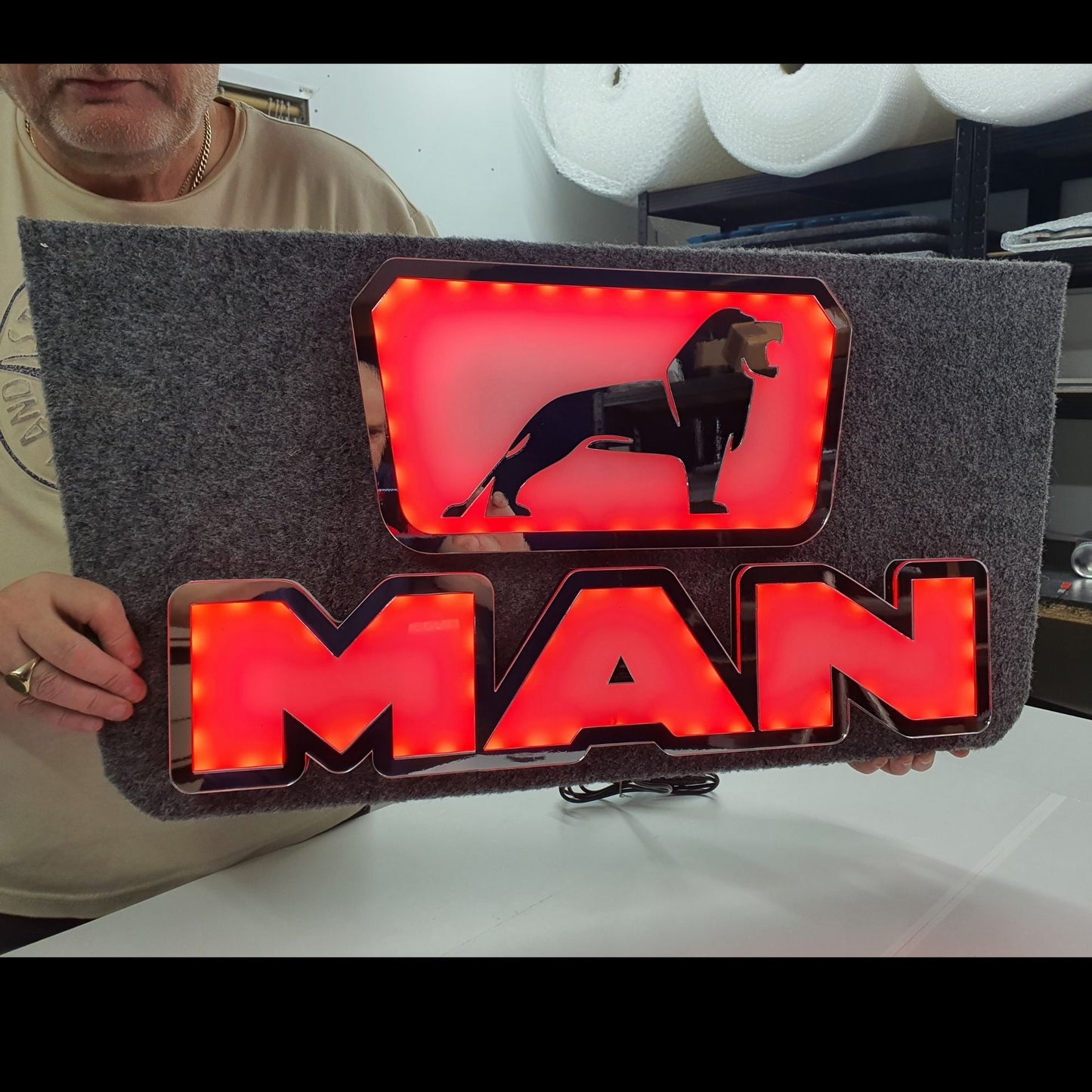 MAN 5v Led Bulkhead Mirrored Sign RGB With Remote